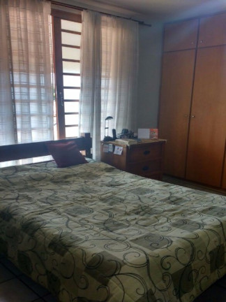 Imagem Sobrado com 2 Quartos à Venda, em Tucura - Mogi Mirim Imagem Sobrado com 2 Quartos à Venda, em Tucura - Mogi Mirim