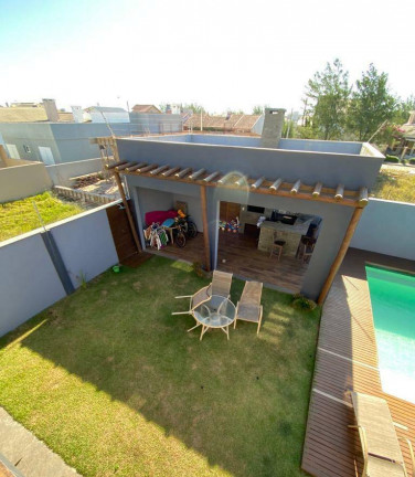 Imagem Casa com 3 Quartos à Venda, 220 m² em Atlantida - Xangri-lá Imagem Casa com 3 Quartos à Venda, 220 m² em Atlantida - Xangri-lá