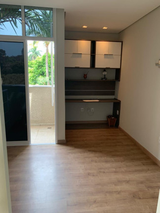 Imagem Casa com 3 Quartos à Venda, 160 m²