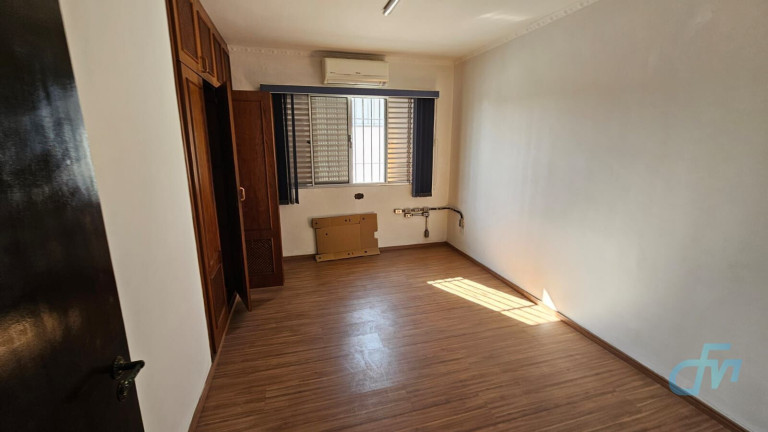 Imagem Terreno à Venda, 480 m² em Vila Lavínia - Mogi Das Cruzes Imagem Terreno à Venda, 480 m² em Vila Lavínia - Mogi Das Cruzes