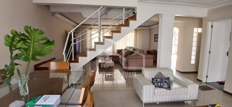 Imagem Sobrado com 4 Quartos à Venda, 284 m² em Independência - São Bernardo Do Campo Imagem Sobrado com 4 Quartos à Venda, 284 m² em Independência - São Bernardo Do Campo