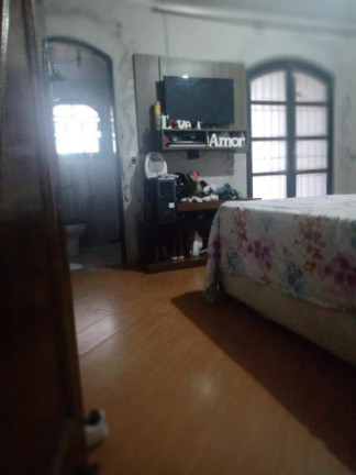 Imagem Sobrado com 3 Quartos à Venda, 224 m² em Centro - Poá