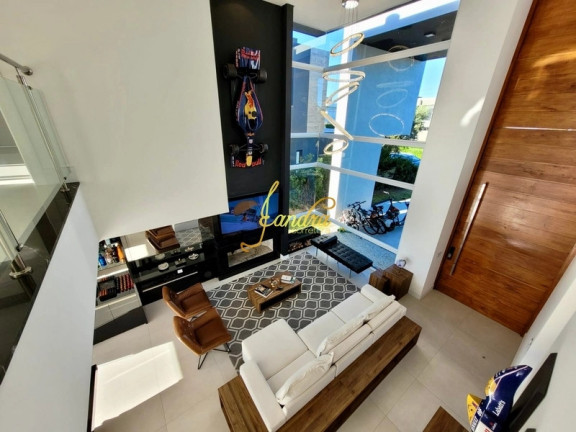 Imagem Casa de Condomínio com 5 Quartos à Venda, 301 m² em Centro - Xangri-la