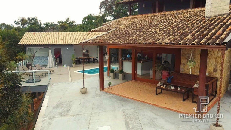 Imagem Casa com 4 Quartos à Venda, 600 m² em Quebra Frascos - Teresópolis Imagem Casa com 4 Quartos à Venda, 600 m² em Quebra Frascos - Teresópolis