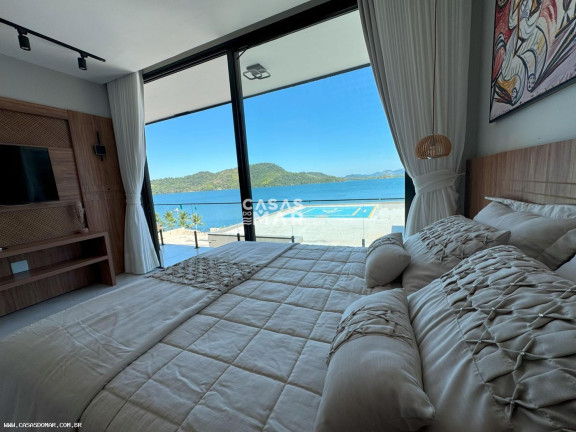 Imagem Imóvel com 7 Quartos à Venda, 1.500 m² em Itanema - Angra Dos Reis Imagem Imóvel com 7 Quartos à Venda, 1.500 m² em Itanema - Angra Dos Reis