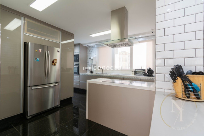 Apartamento com 3 Quartos à Venda, 186 m² em Jardim Analia Franco - São Paulo