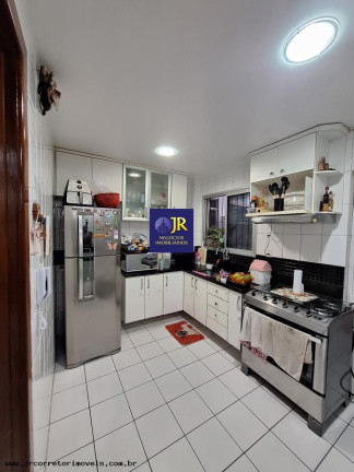 Imagem Apartamento com 2 Quartos à Venda, 73 m² em Itapuã - Vila Velha Imagem Apartamento com 2 Quartos à Venda, 73 m² em Itapuã - Vila Velha
