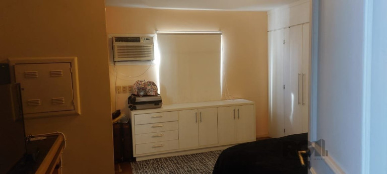 Imagem Cobertura com 2 Quartos à Venda, 210 m² em Santana - Porto Alegre