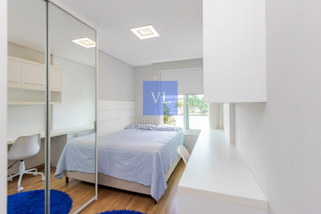 Imagem Casa com 4 Quartos à Venda, 278 m² em Santo Inácio - Curitiba