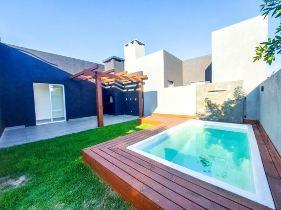 Imagem Casa com 3 Quartos à Venda, 120 m² em Araçá - Capao Da Canoa