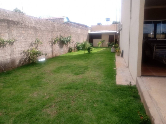 Sobrado com 3 Quartos à Venda, 360 m² em Garavelo Residencial Park - Aparecida De Goiânia