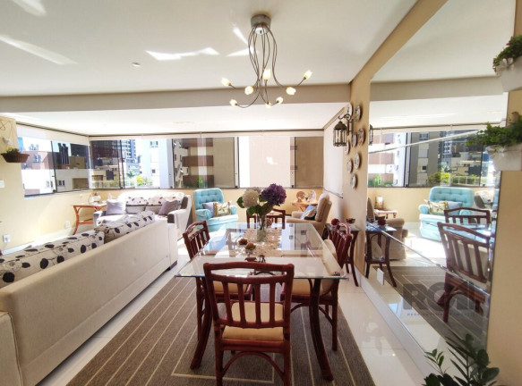 Imagem Apartamento com 2 Quartos à Venda, 105 m² em Petrópolis - Porto Alegre