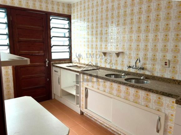 Imagem Casa com 3 Quartos à Venda, 224 m² em Jardim Lindóia - Porto Alegre Imagem Casa com 3 Quartos à Venda, 224 m² em Jardim Lindóia - Porto Alegre