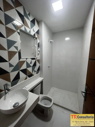 Imagem Casa com 3 Quartos à Venda, 180 m² em Campos Dos Goytacazes Imagem Casa com 3 Quartos à Venda, 180 m² em Campos Dos Goytacazes