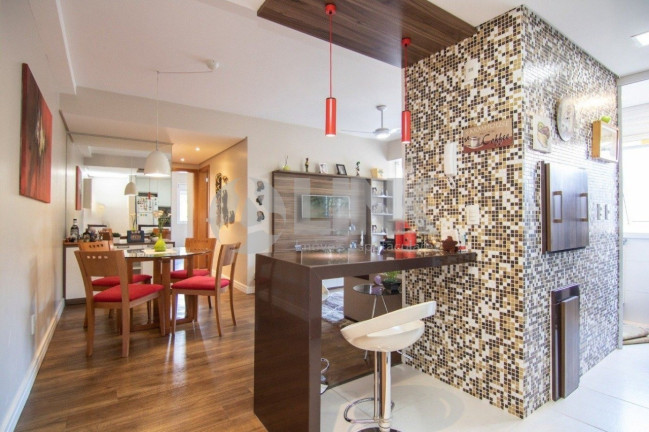 Imagem Apartamento com 2 Quartos à Venda, 70 m² em Higienópolis - Porto Alegre Imagem Apartamento com 2 Quartos à Venda, 70 m² em Higienópolis - Porto Alegre