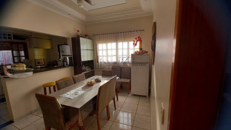 Casa com 3 Quartos à Venda, 200 m² em Parque Do Mirante - Luís Antônio