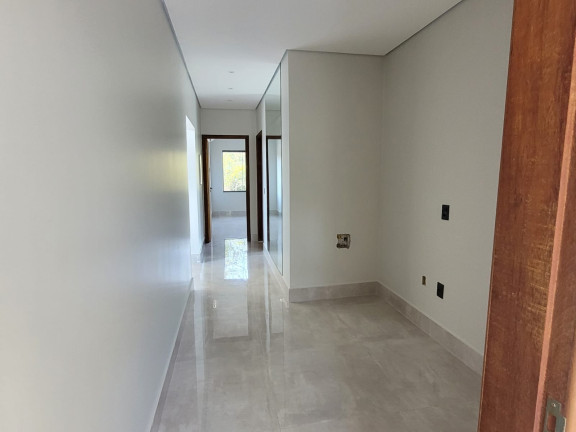 Imagem Imóvel com 3 Quartos à Venda, 300 m² em Setor Habitacional Jardim Botânico - Brasília Imagem Imóvel com 3 Quartos à Venda, 300 m² em Setor Habitacional Jardim Botânico - Brasília