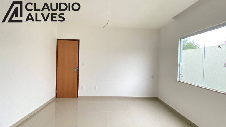 Imagem Casa com 2 Quartos à Venda, 80 m² em Papagaio - Feira De Santana Imagem Casa com 2 Quartos à Venda, 80 m² em Papagaio - Feira De Santana