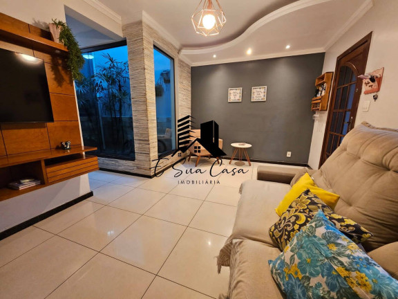 Foto do imóvel Casa com 3 Quartos à Venda, 130 m² em Cabral - Contagem