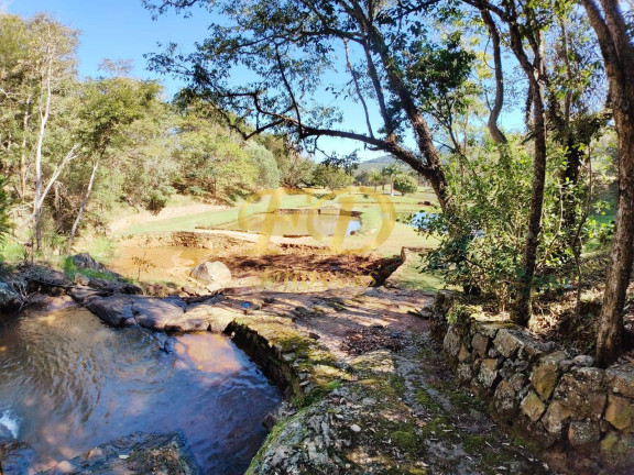 Imagem Chácara com 3 Quartos à Venda, 82.000 m² em Barroção - Piracaia