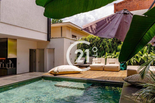 Imagem Casa com 5 Quartos à Venda ou Locação, 500 m² em Brooklin - São Paulo Imagem Casa com 5 Quartos à Venda ou Locação, 500 m² em Brooklin - São Paulo