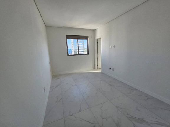 Imagem Apartamento com 4 Quartos à Venda, 168 m² em Pioneiros - Balneário Camboriú Imagem Apartamento com 4 Quartos à Venda, 168 m² em Pioneiros - Balneário Camboriú
