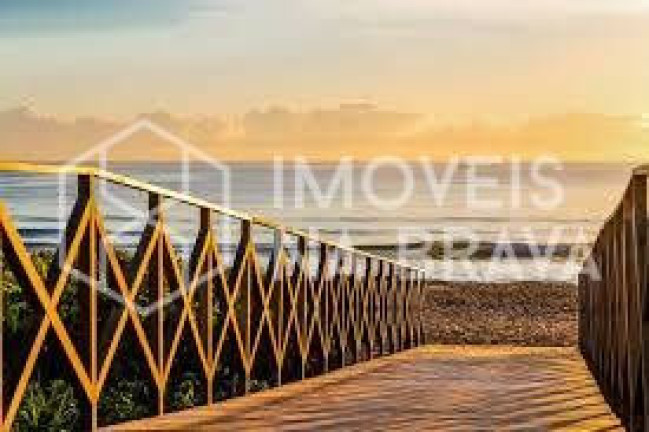 Apartamento com 2 Quartos à Venda, 110 m² em Praia Dos Amores - Balneário Camboriú