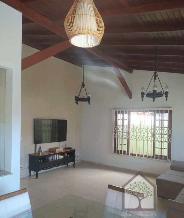 Imagem Casa com 2 Quartos à Venda, 150 m² em Canasvieiras - Florianópolis