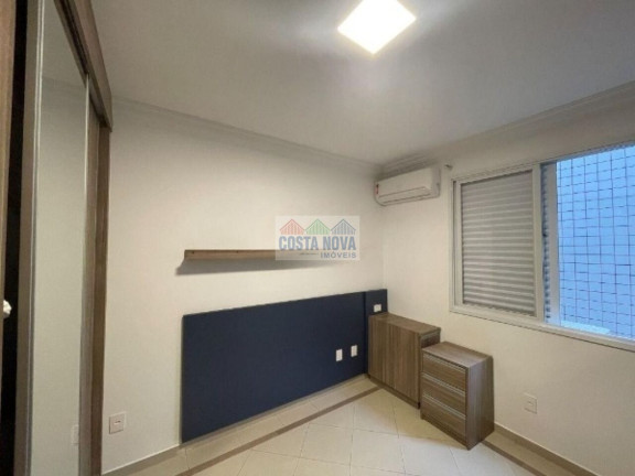 Imagem Casa com 4 Quartos à Venda, 192 m² em Boqueirão - Santos