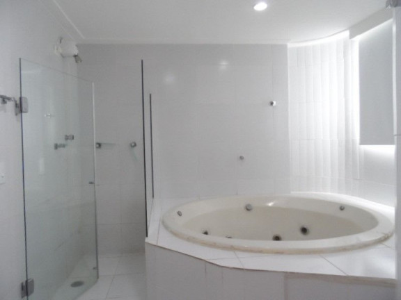 Imagem Cobertura com 4 Quartos à Venda, 360 m²