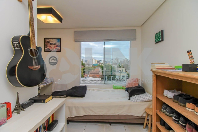 Imagem Imóvel com 3 Quartos à Venda, 148 m² em Rio Branco - Porto Alegre Imagem Imóvel com 3 Quartos à Venda, 148 m² em Rio Branco - Porto Alegre