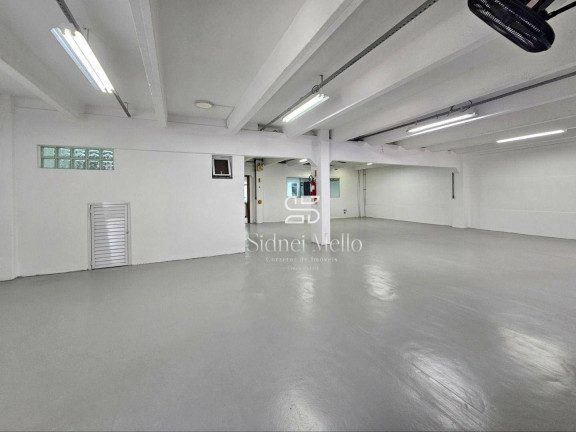 Imagem Galpão para Alugar, 850 m² em Centro - Balneário Camboriú Imagem Galpão para Alugar, 850 m² em Centro - Balneário Camboriú