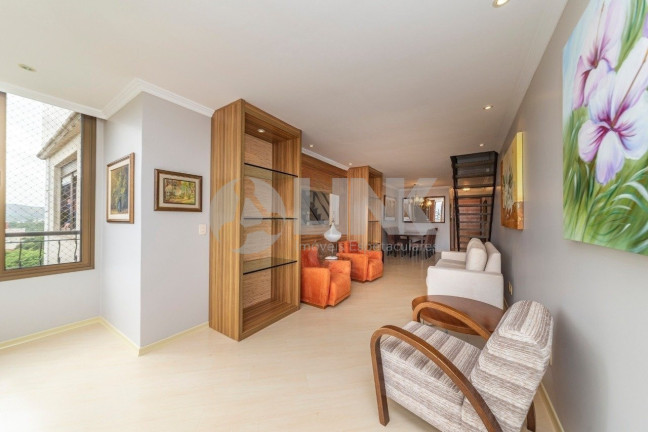 Imagem Imóvel com 4 Quartos à Venda, 221 m² em Petrópolis - Porto Alegre