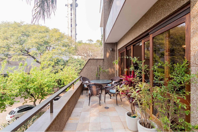 Imagem Apartamento com 3 Quartos à Venda, 241 m² em Bela Vista - Porto Alegre