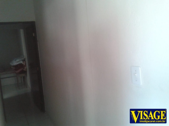 Imagem Sobrado com 3 Quartos à Venda, em Jd. St. Marina - Jacareí Imagem Sobrado com 3 Quartos à Venda, em Jd. St. Marina - Jacareí