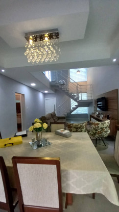 Imagem Casa com 3 Quartos à Venda, 330 m² em Loteamento Residencial Jatobá - Tremembé