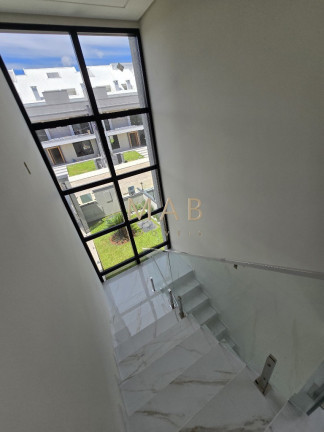 Imagem Casa com 3 Quartos à Venda, 206 m² em Ingleses Do Rio Vermelho - Florianópolis Imagem Casa com 3 Quartos à Venda, 206 m² em Ingleses Do Rio Vermelho - Florianópolis