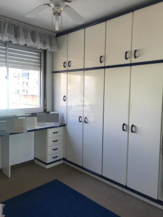 Imagem Apartamento com 3 Quartos à Venda, 112 m² em Centro - Santa Maria Imagem Apartamento com 3 Quartos à Venda, 112 m² em Centro - Santa Maria