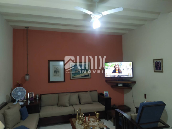 Imagem Casa com 3 Quartos à Venda, 1.040 m² em Centro - Campos Dos Goytacazes