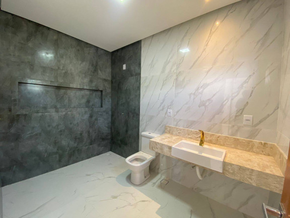 Imagem Casa de Condomínio com 3 Quartos à Venda, 224 m² em Condomínio Marinas Di Caldas - Caldas Novas Imagem Casa de Condomínio com 3 Quartos à Venda, 224 m² em Condomínio Marinas Di Caldas - Caldas Novas
