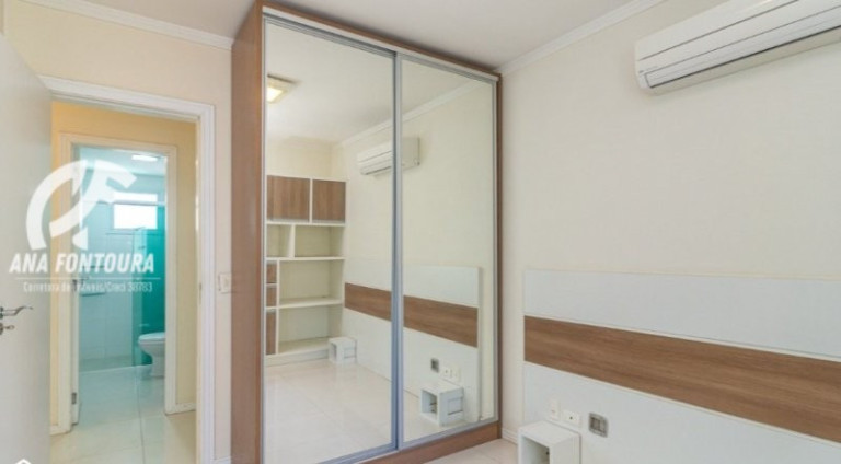 Imagem Apartamento com 4 Quartos à Venda, 123 m² em Centro - Balneário Camboriú Imagem Apartamento com 4 Quartos à Venda, 123 m² em Centro - Balneário Camboriú