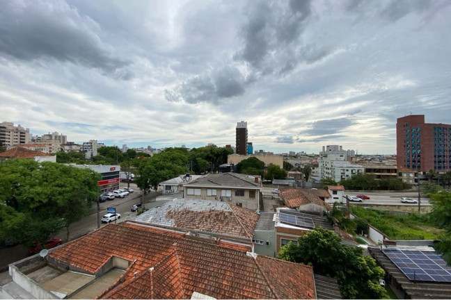 Imagem Apartamento com 3 Quartos à Venda, 76 m² em São João - Porto Alegre