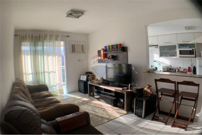 Imagem Apartamento com 2 Quartos à Venda, 65 m² em Recreio Dos Bandeirantes - Rio De Janeiro Imagem Apartamento com 2 Quartos à Venda, 65 m² em Recreio Dos Bandeirantes - Rio De Janeiro