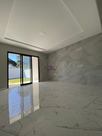 Imagem Sobrado com 2 Quartos à Venda, 120 m² em São João Do Rio Vermelho - Florianópolis Imagem Sobrado com 2 Quartos à Venda, 120 m² em São João Do Rio Vermelho - Florianópolis