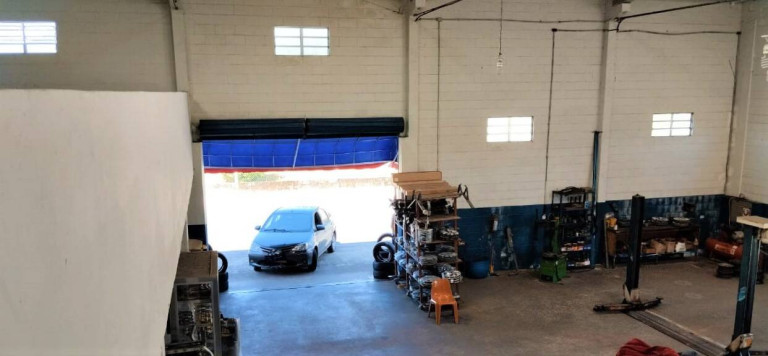 Sala Comercial à Venda, 920 m² em Porto Do Ribeira - Iguape
