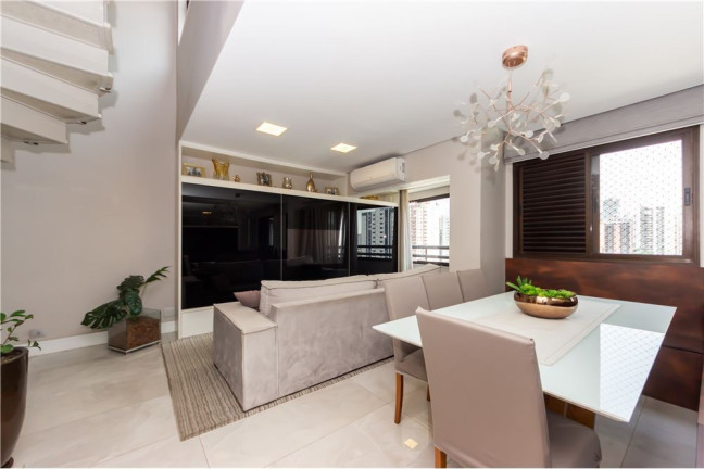 Imagem Imóvel com 3 Quartos à Venda, 160 m² em Vila Gomes Cardim - São Paulo