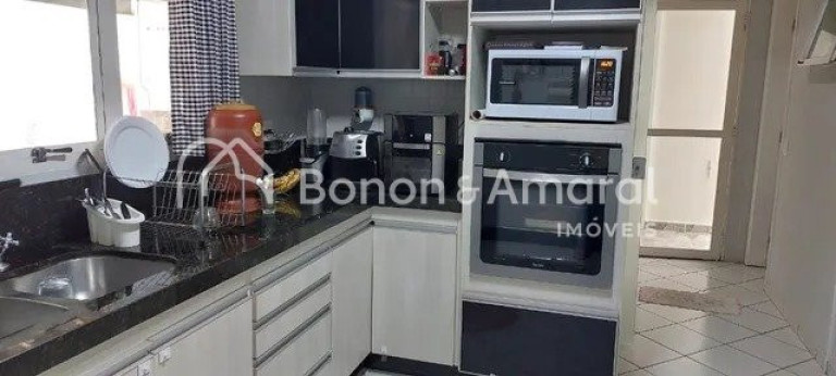 Imagem Casa de Condomínio com 3 Quartos à Venda, 295 m² em Vila Nogueira - Campinas