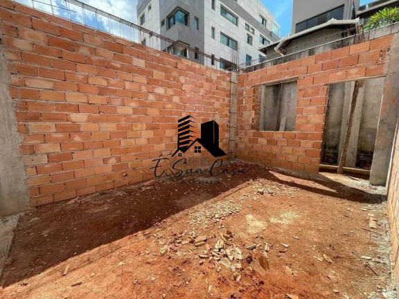 Imagem Casa com 4 Quartos à Venda, 334 m² em Cabral - Contagem Imagem Casa com 4 Quartos à Venda, 334 m² em Cabral - Contagem