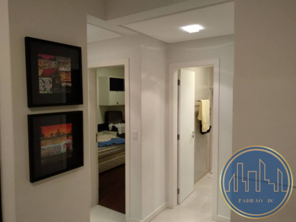Imagem Apartamento com 3 Quartos para Temporada, 150 m² em Centro - Balneário Camboriú Imagem Apartamento com 3 Quartos para Temporada, 150 m² em Centro - Balneário Camboriú