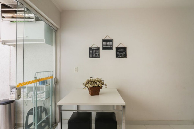 Imóvel com 2 Quartos à Venda,  em Vila Ré - São Paulo